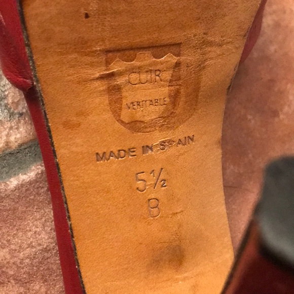 Charles David Red 4 inch High Heels Size 5.5 - Picture 3 of 8